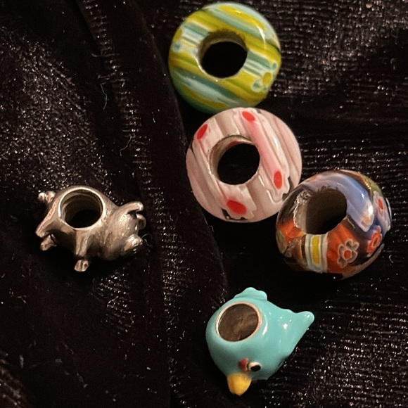 Set of 5 Collectible Beads -Pig, Angry bird,3Glass 925 - Picture 2 of 16